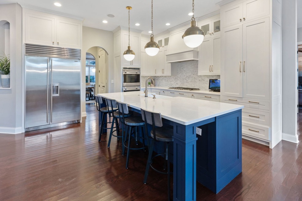 609 N Sleight St, Naperville, IL 60563 - photo 1