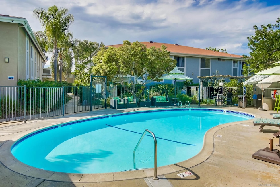 For Sale $464,000 • Co-Listing Agent