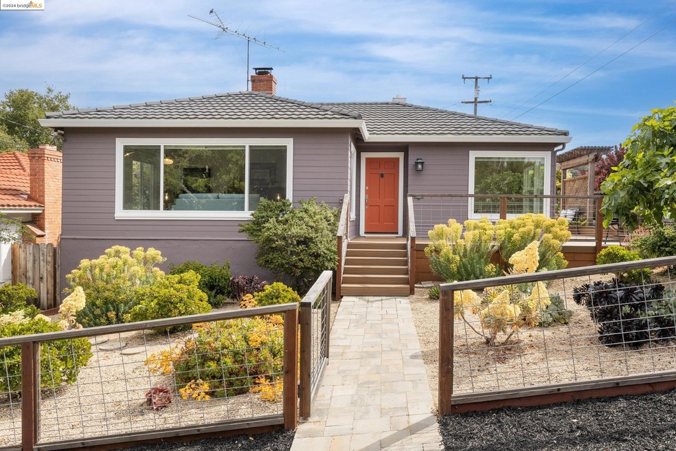 Sold $929,000 • Co-Listing Agent