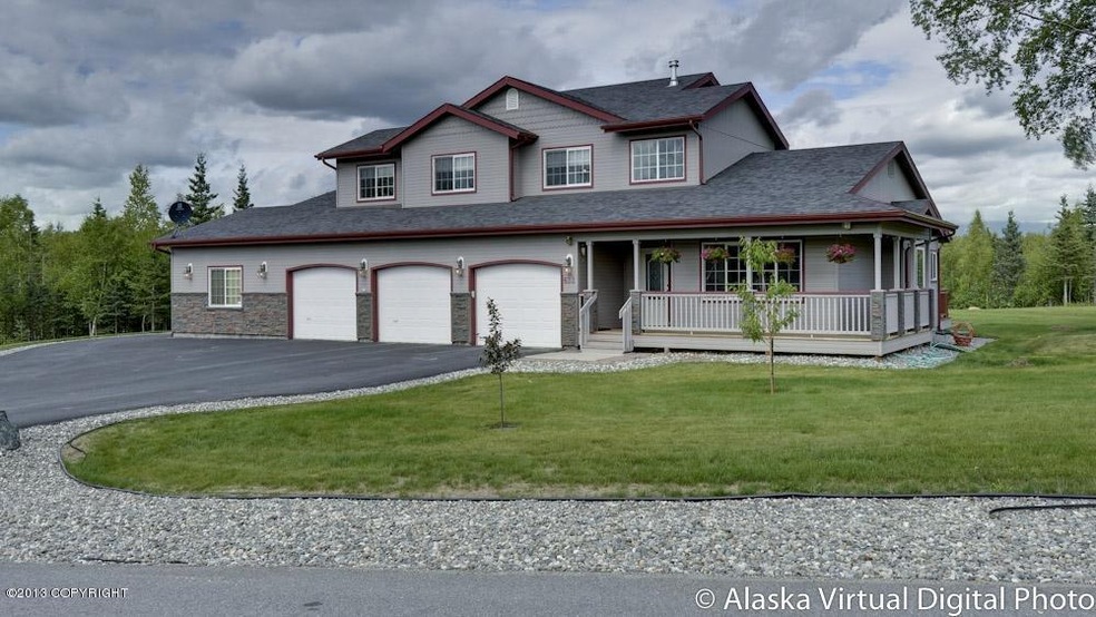633 N Pine Ridge Loop