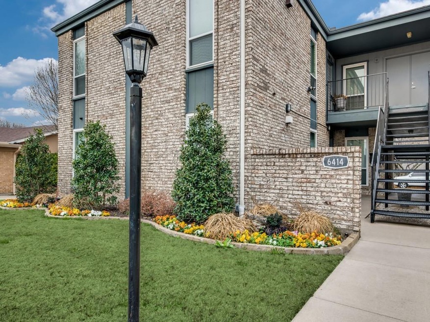 6412 Woodway Dr unit B, Fort Worth, TX 76133 - photo 1