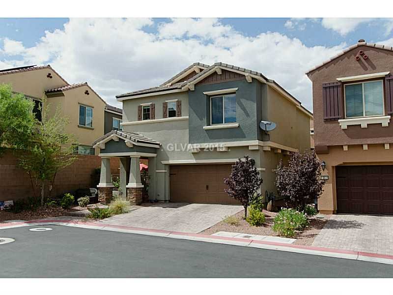 Property Photo. Beautiful Muti-Color Paint Scheme