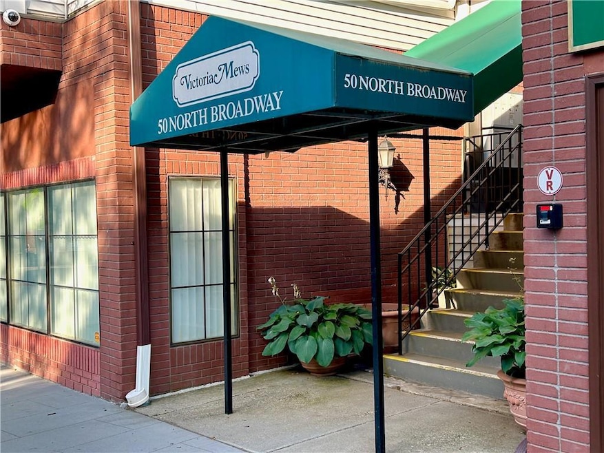 50 N Broadway unit 12, Nyack, NY 10960 - photo 1