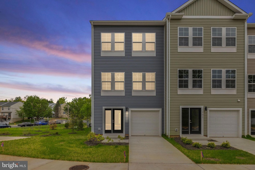 125 Sage Creek Ct, Manassas Park, VA 20111 - photo 1