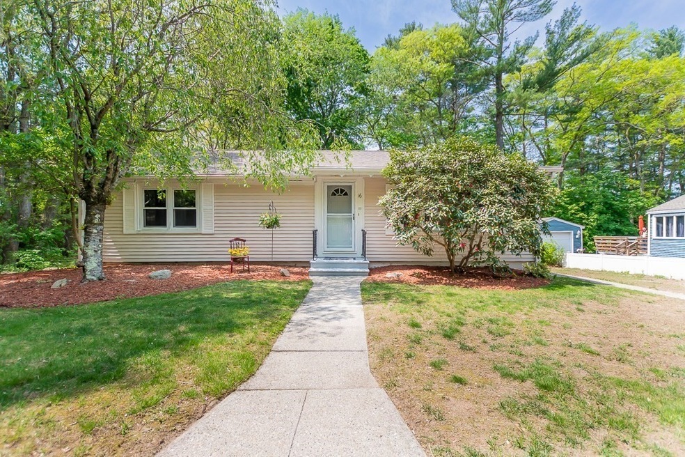 16 Ellen St, Webster, MA 01570 - photo 1