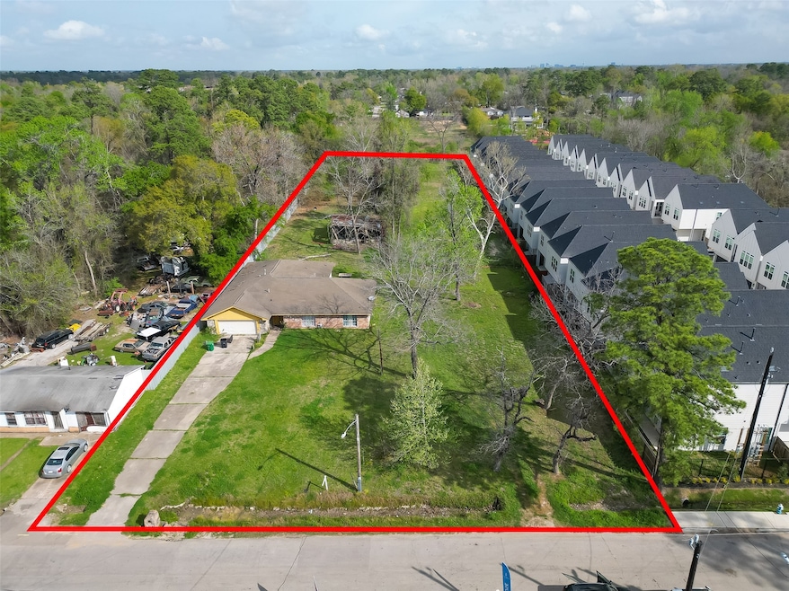 1602 Paul Quinn St, Houston, TX 77091 - photo 1