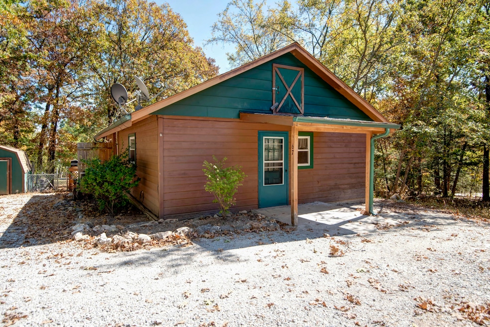67 The Poets Place