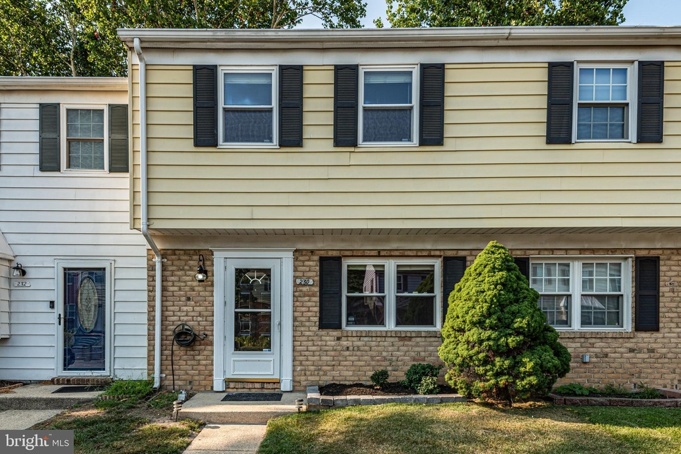 230 Candle Light Ln, Glen Burnie, MD 21061 - photo 1