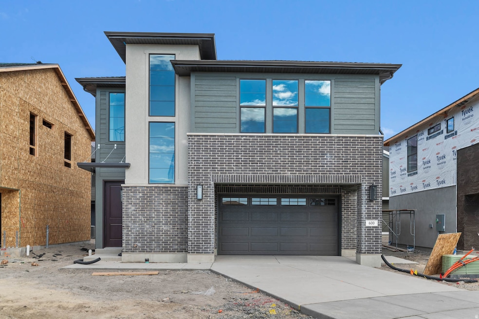 600 N Cornstalk Ln, Lindon, UT 84042 - photo 1