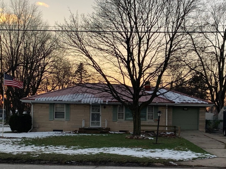 313 S Race St, New Carlisle, IN 46552 - photo 1