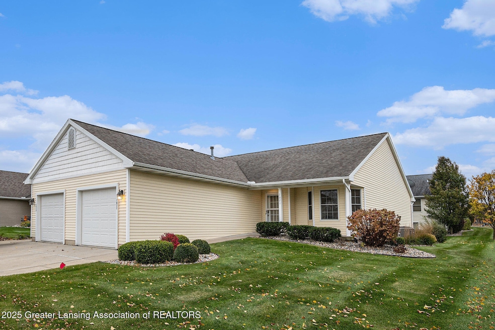 1021 Randy Ln unit 34, Saint Johns, MI 48879 - photo 1