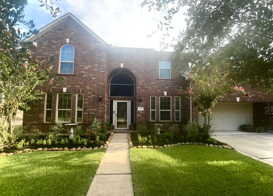 4611 Chaperel Dr, Pearland, TX 77584 - photo 1