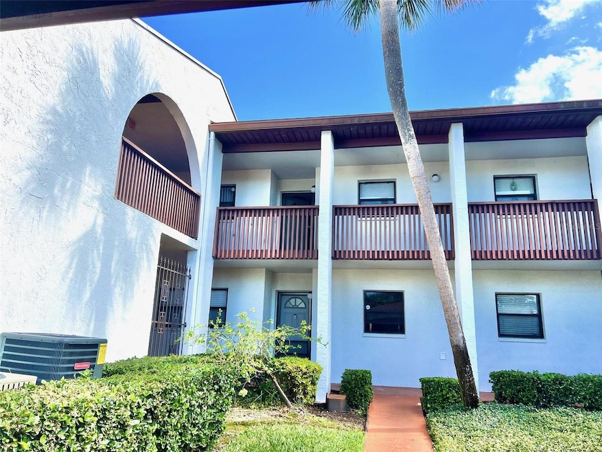 7623 Radcliffe Cir unit 211A, Port Richey, FL 34668 - photo 1