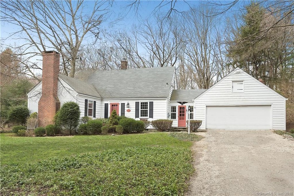 16 Riverview Dr, Norwalk, CT 06850 - photo 1