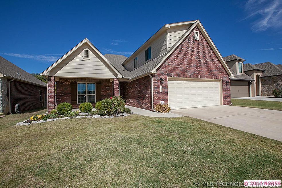 1804 W Canton Ct, Broken Arrow, OK 74012 - photo 1