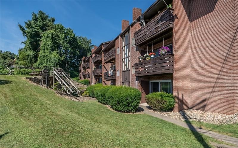 Move right into this immaculate Garden Apartment C