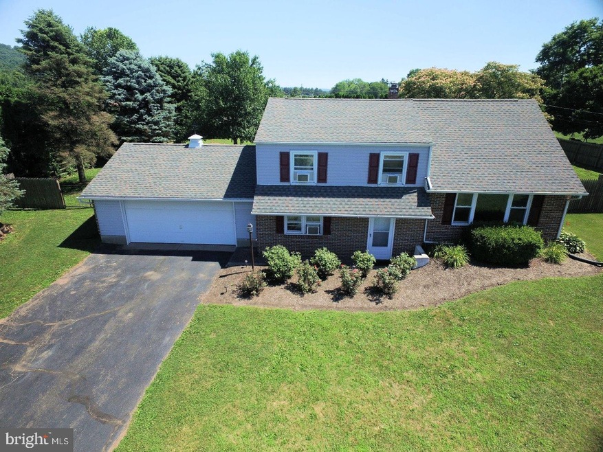 29 Dairy Ln, Barto, PA 19504 - photo 1