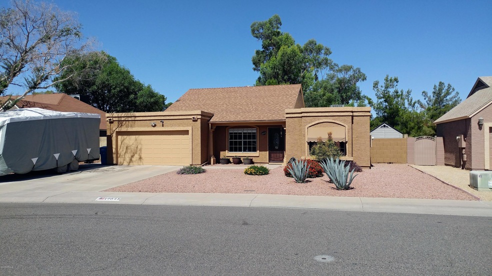 FRONT ELEVATION