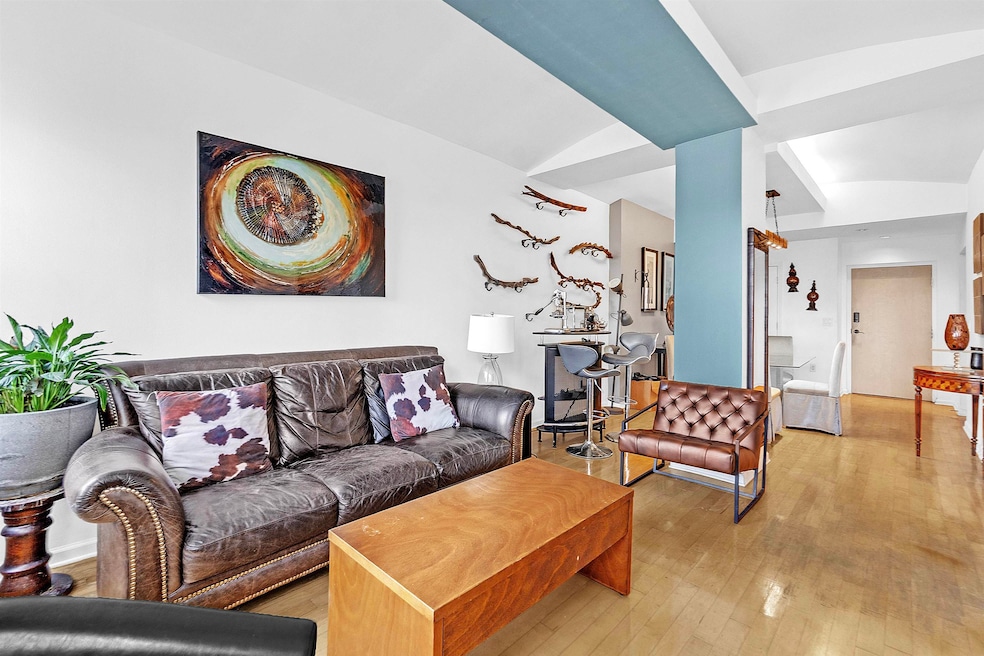 The Shrine Building unit 606, Memphis, TN 38103 - photo 1