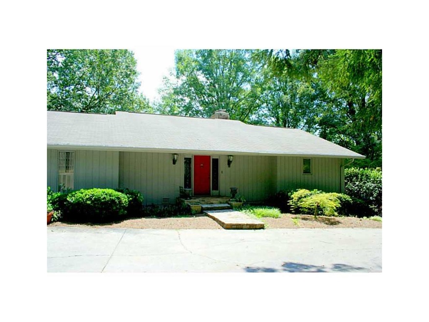 240 Overlook Dr, Gainesville, GA 30506 - photo 1