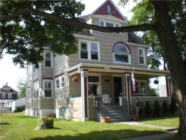 Exterior Front