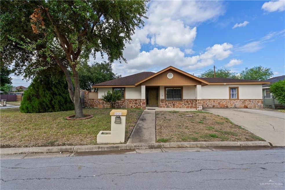 For Rent $1,600/month