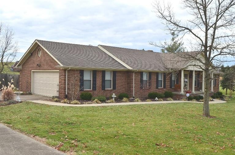 150 Cherry Dr, Harrodsburg, KY 40330 - photo 1