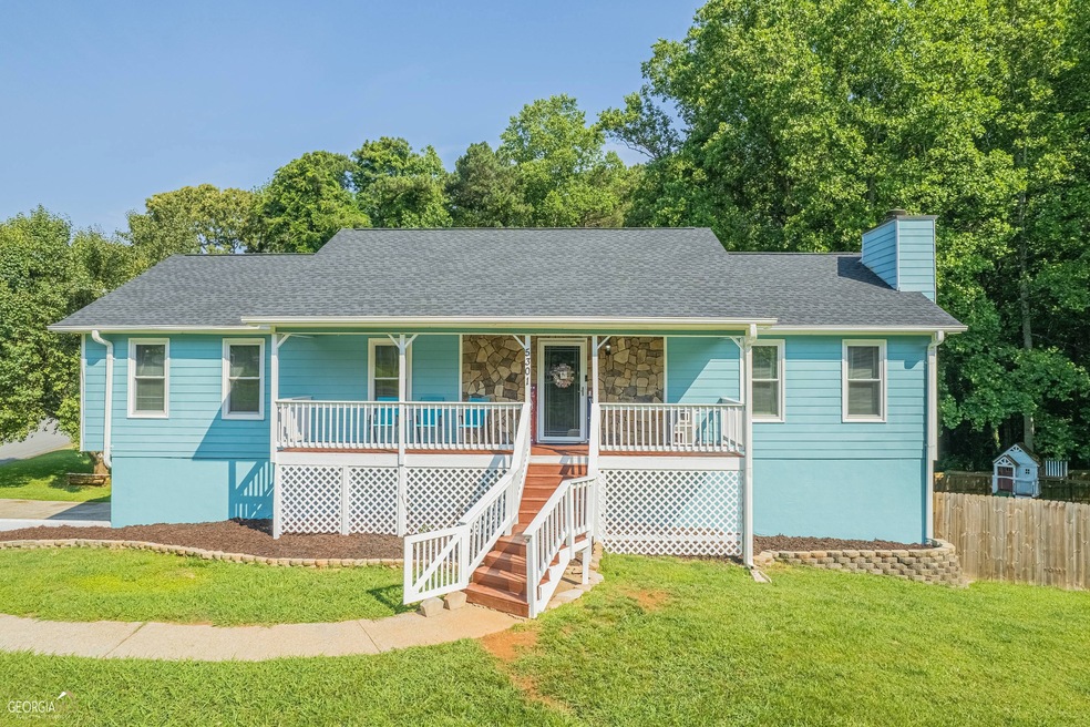 5301 Shadow Cir, Acworth, GA 30102 - photo 1