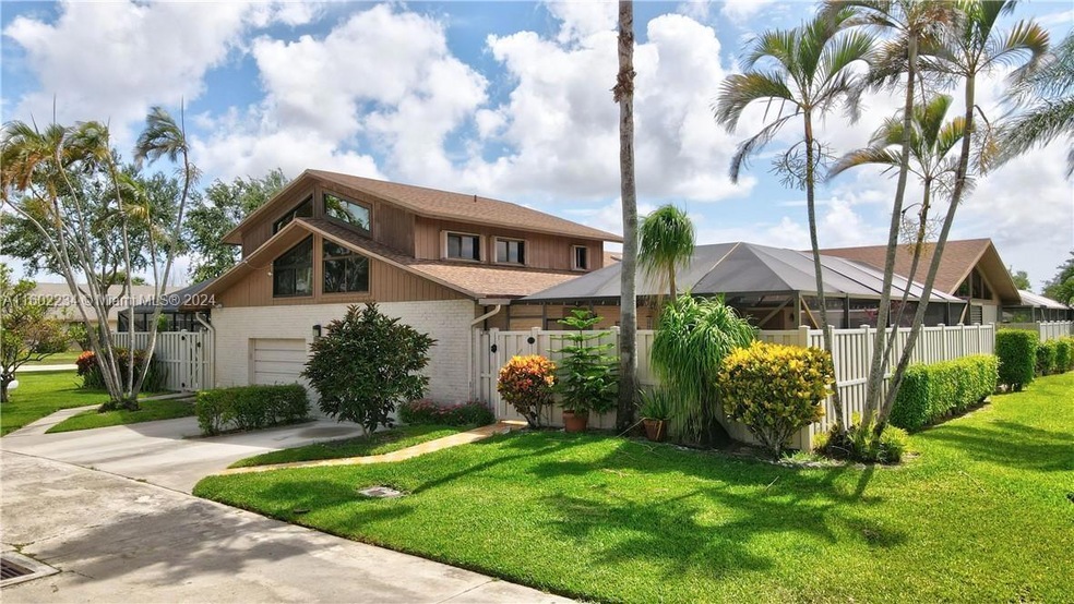 9732 Boca Gardens Cir N unit D, Boca Raton, FL 33496 - photo 1