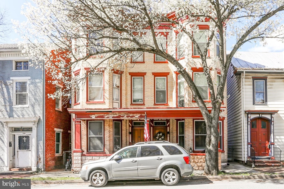 235 E Main St, Mechanicsburg, PA 17055 - photo 1