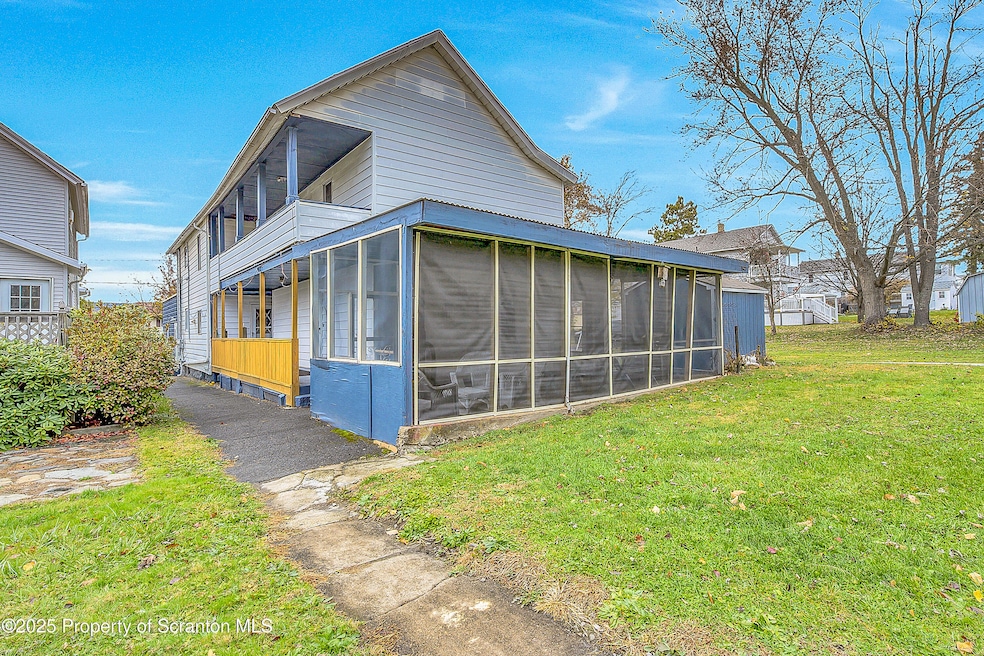 For Rent $1,350/month