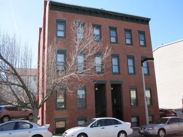 281 W 3rd St unit 1, Boston, MA 02127 - photo 1