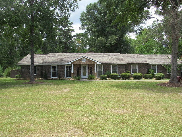 1101 Springdale Rd, Dublin, GA 31021 - photo 1