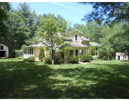 207 Clark St, Rochdale, MA 01542 - photo 1