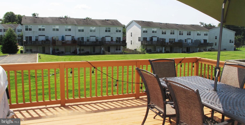 48 Snowberry Ln, Delran, NJ 08075 - photo 1