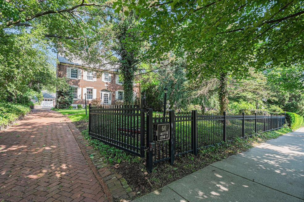 60 Lafayette Ave NE, Grand Rapids, MI 49503 - photo 1