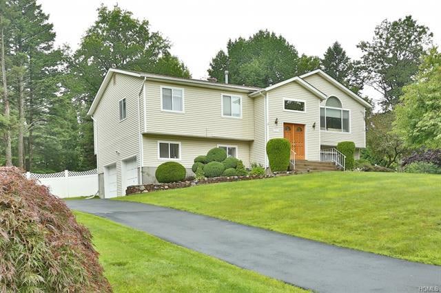 5 Rella Dr, New City, NY 10956 - photo 1