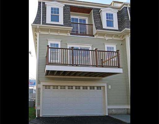 19 Taylor St, Boston, MA 02122 - photo 1