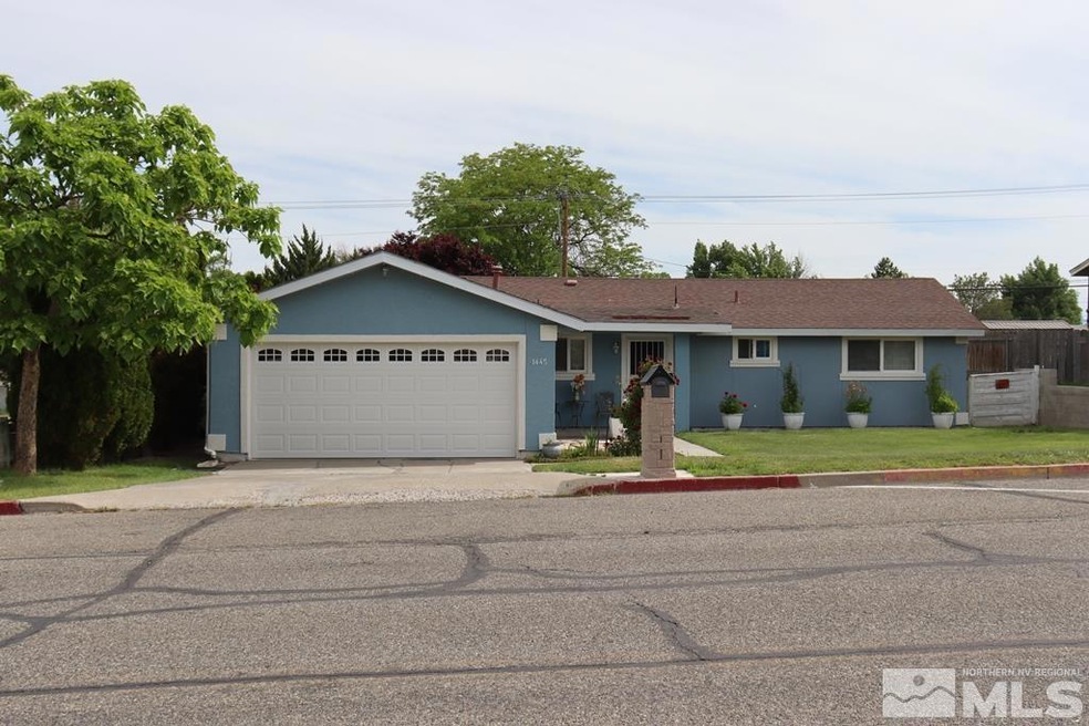 1445 Melarkey St, Winnemucca, NV 89445 - photo 1