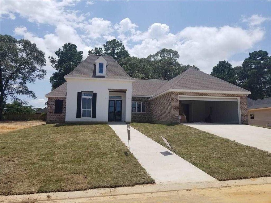 317 Saint Landry Dr, Pineville, LA 71360 - photo 1