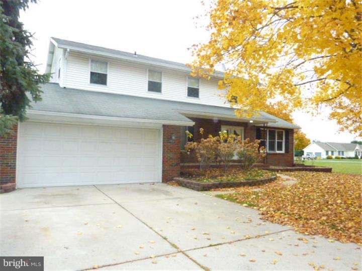 562 Old White Horse Pike, Atco, NJ 08004 - photo 1