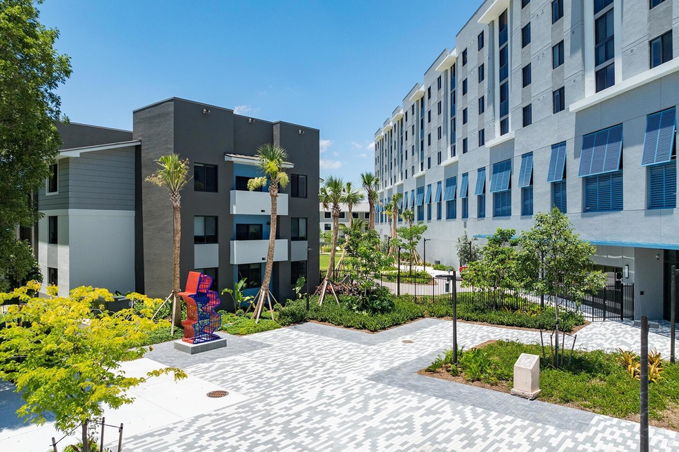 5961 SW 68th St unit 718, South Miami, FL 33143 - photo 1