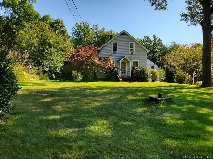 316 N Maple St, Enfield, CT 06082 - photo 1