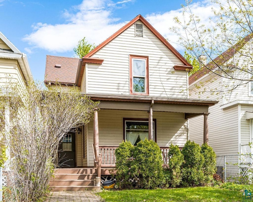 View of front of house with a porch