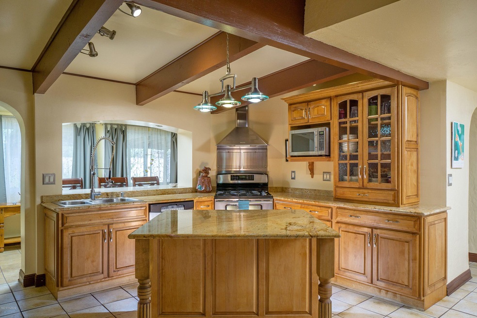 5323 E 10th St, Tucson, AZ 85711 - photo 1