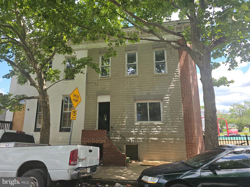 121 S Calverton Rd, Baltimore, MD 21223 - photo 1