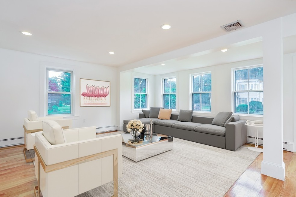 318 Broad St, Bridgewater, MA 02324 - photo 1