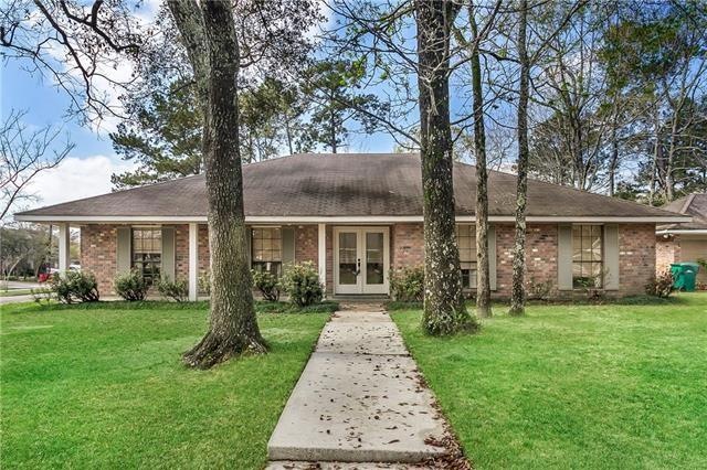 301 W Queensbury Dr, Slidell, LA 70461 - photo 1