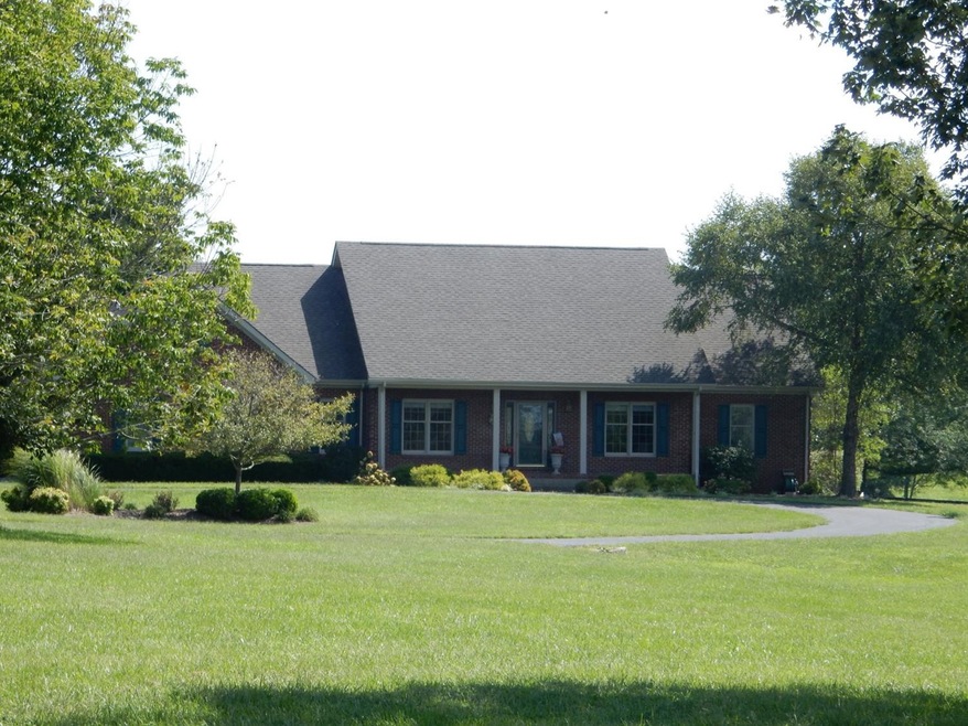 790 Elliston Ln, Versailles, KY 40383 - photo 1