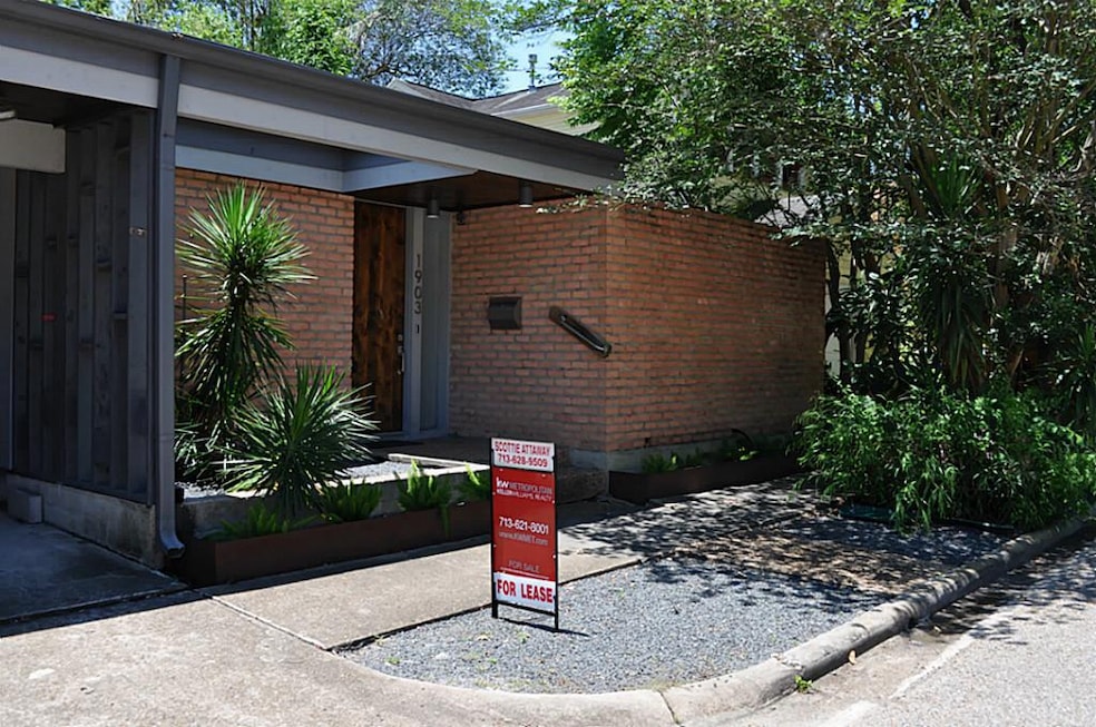 1903 Vermont St, Houston, TX 77019 - photo 1
